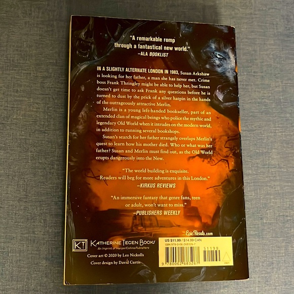 The Left-Handed Booksellers Of London by Garth Nix - Picture 2 of 6